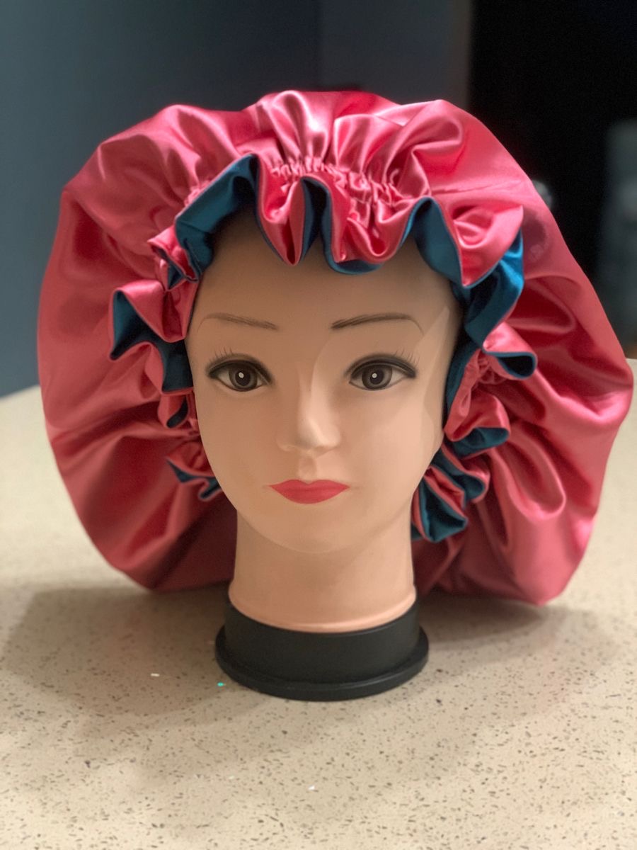 Satin hairbonnet